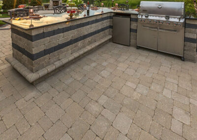 paver patio outdoor kitchen example | after